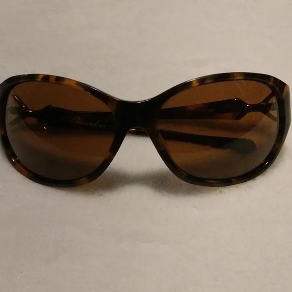 Oakley | Accessories | Oakley Abandon Womens Glasses | Poshmark display picture 1